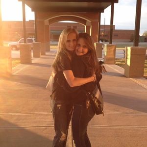 Meet your Posher, Sabrina